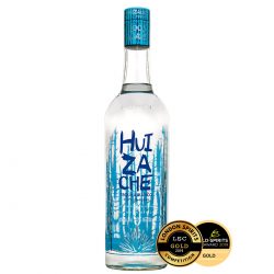 Ein guter mexikanischer Tequila Blanco von Huizache und World Spirits Competition Gewinner